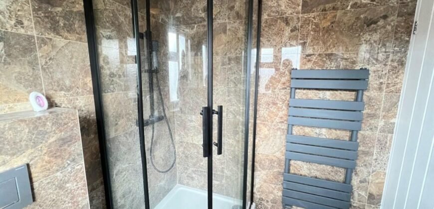 Oakleigh Gardens, Orpington, Kent, BR6