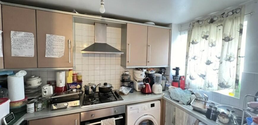 Miles Drive, London, SE28