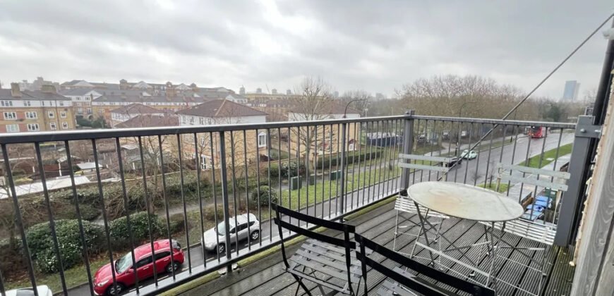 2 bed flat to rent Fisher Close, London SE16