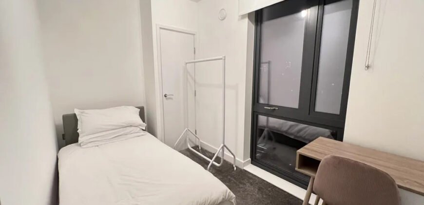 2 bed flat to rent Fisher Close, London SE16