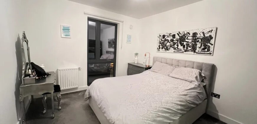 2 bed flat to rent Fisher Close, London SE16