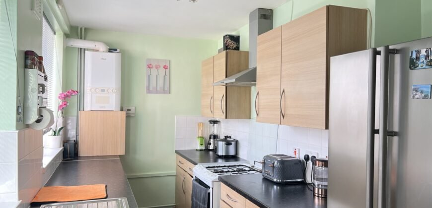 3 bed terraced house for sale Charlton Park Lane, Charlton SE7
