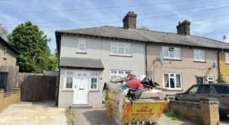 Five double bedrooms house to rent SE9